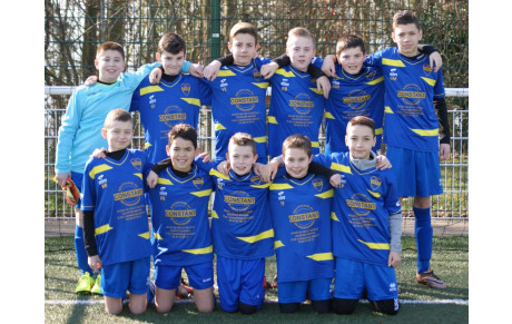 Les U13 Bleus ont passés une bonne après-midi sous le soleil  