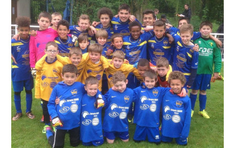 L'école de football en tournoi à Ailly Sur Somme 