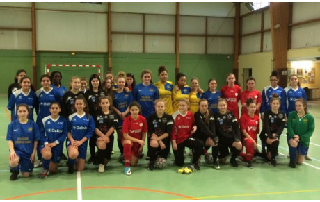 Les Féminines et les U 15 en Futsal 